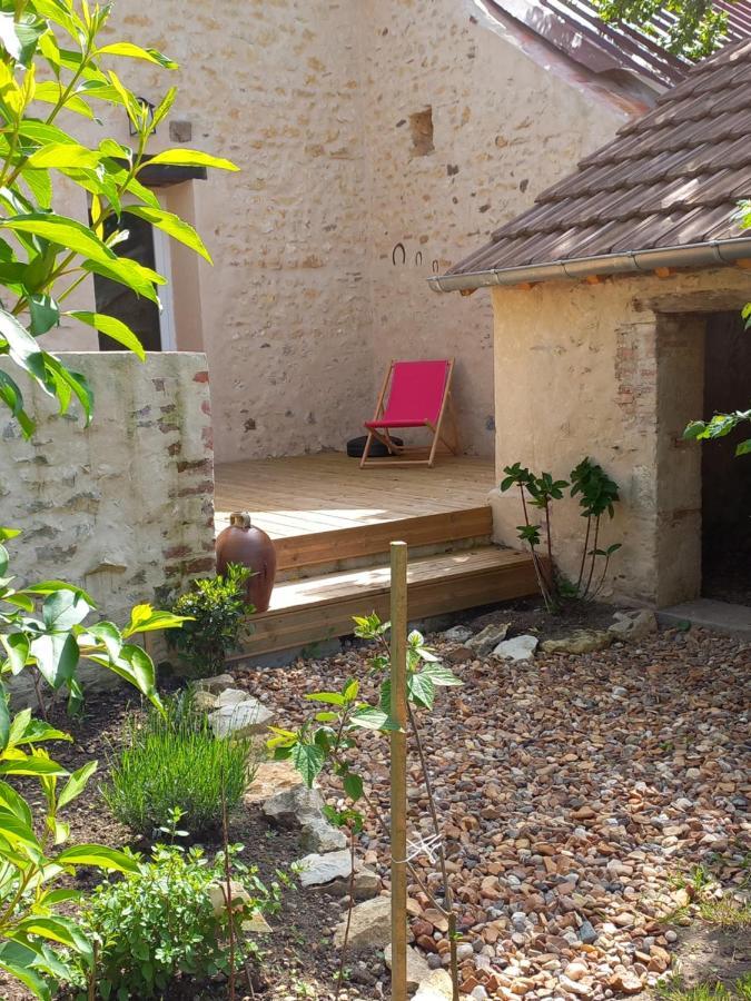 Gite Entre Vignes Et Loire Thauvenay Extérieur photo